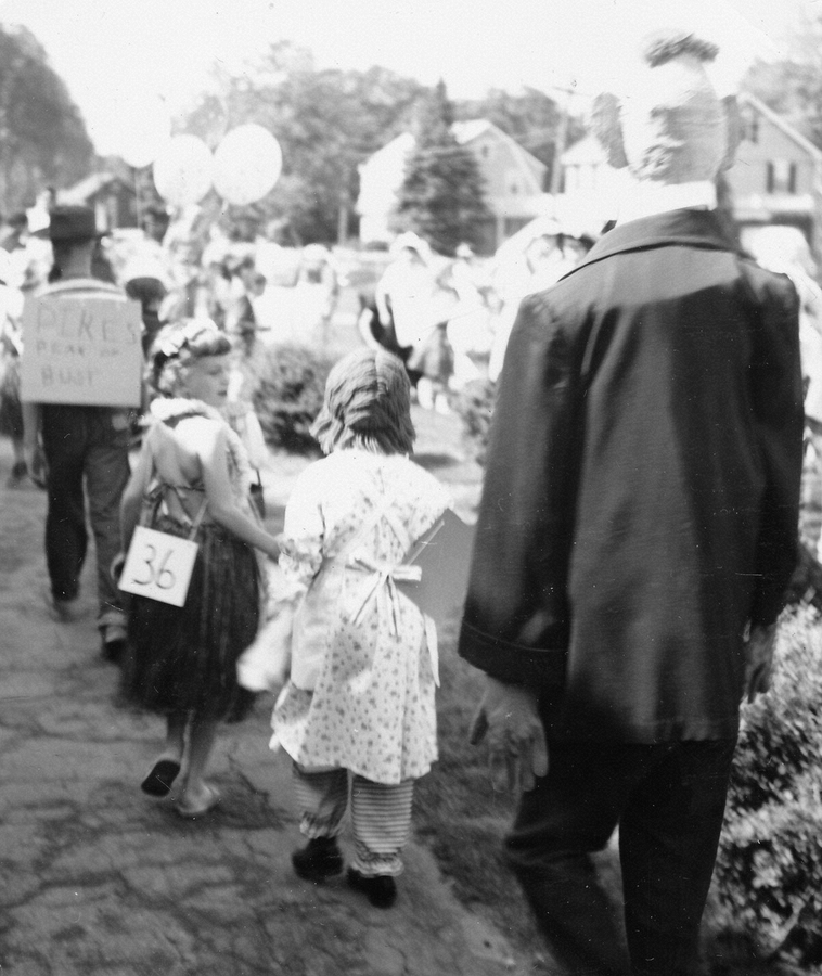 1962-05 02 Andrea, Harris School Fun Day.jpg