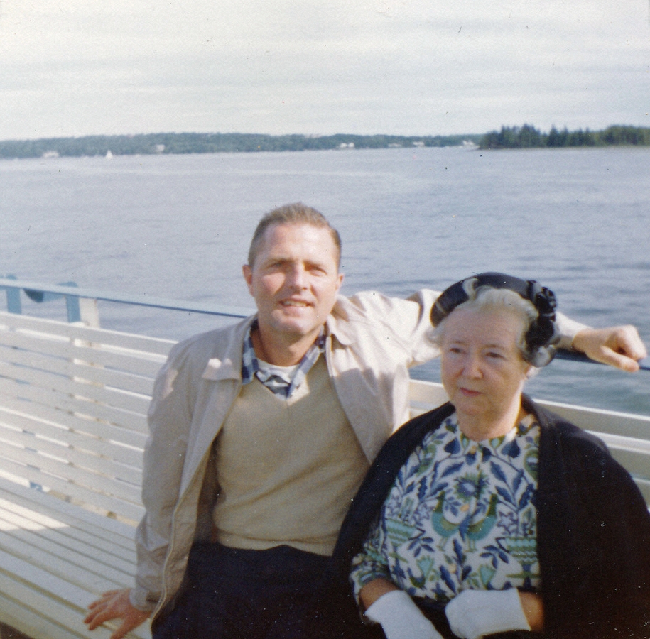1962-09-03 4 Pete Sr & Geneth; Islesboro Ferry.jpg