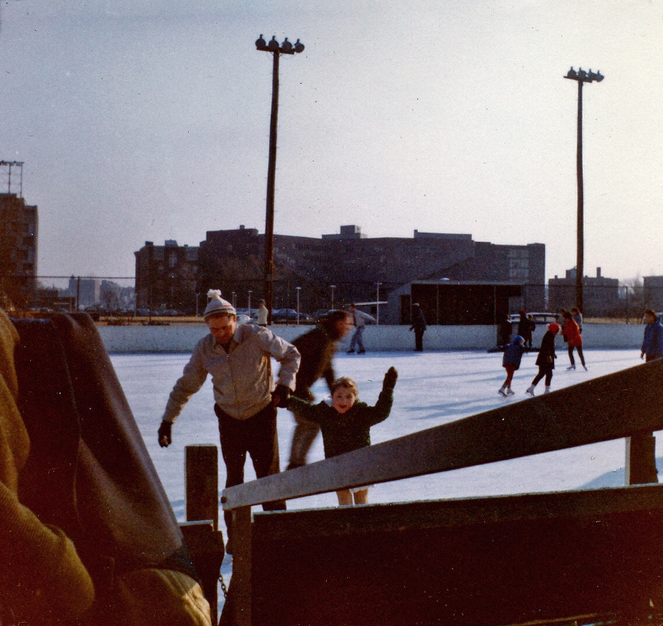1963-01-06 2 Pete & Andrea; MIT, Cambridge MA.jpg