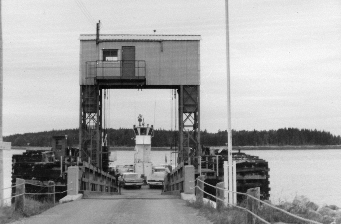 1963-08 08 Ferry slip & ferry, Islesboro ME.jpg