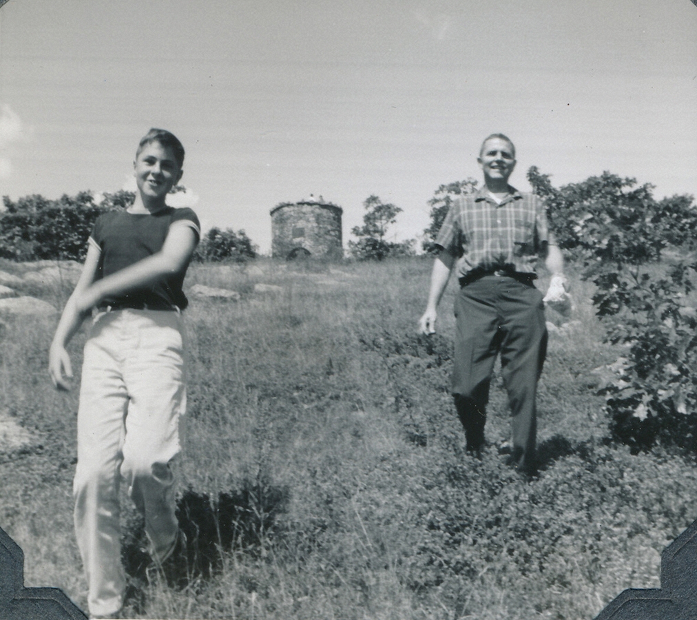 1963-08 24 Dan & Pete Sr - easier coming down, Mt Battie, Camden ME.jpg
