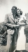 1948-05-19 2 Bob & Mary Jane (Matthews) Wager.jpg