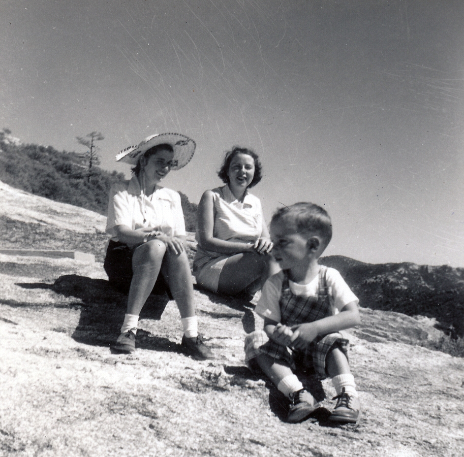 1954-10-10~ 1 Til, Jane & Bob Jr; up Mount Lemmon.jpg