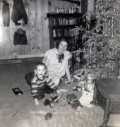 1954-12-25 1 Bob Jr & Jane; Tucson AZ.jpg