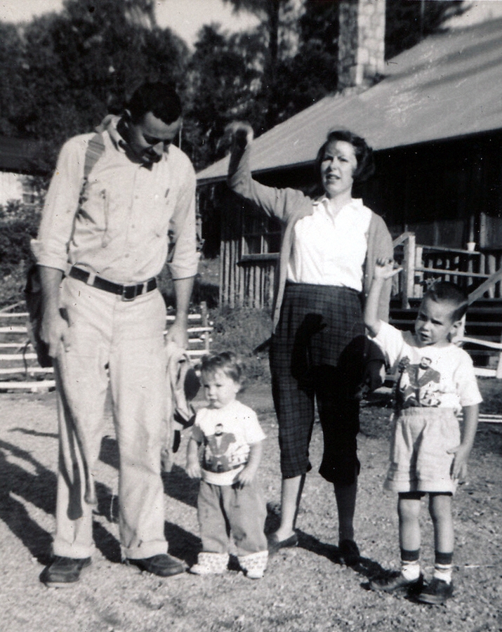1956-08 9 Wagers wave goodbye.jpg