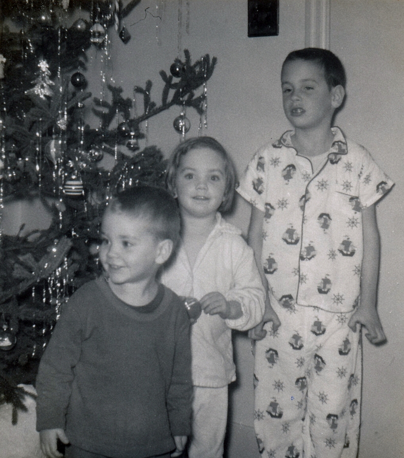 1958-12 5 Matt, Deidra & Bob Jr, Lively Ontario.jpg