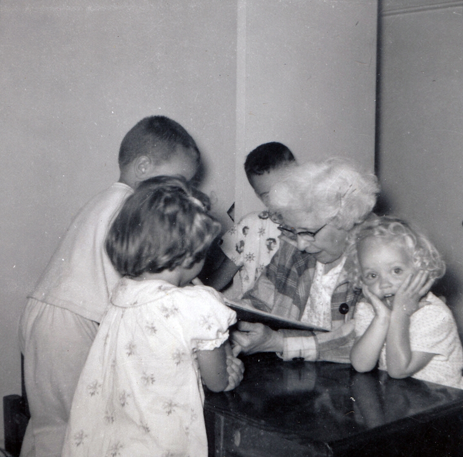 1960-08 Four older Wagers with Jane's friend Gertrude.jpg