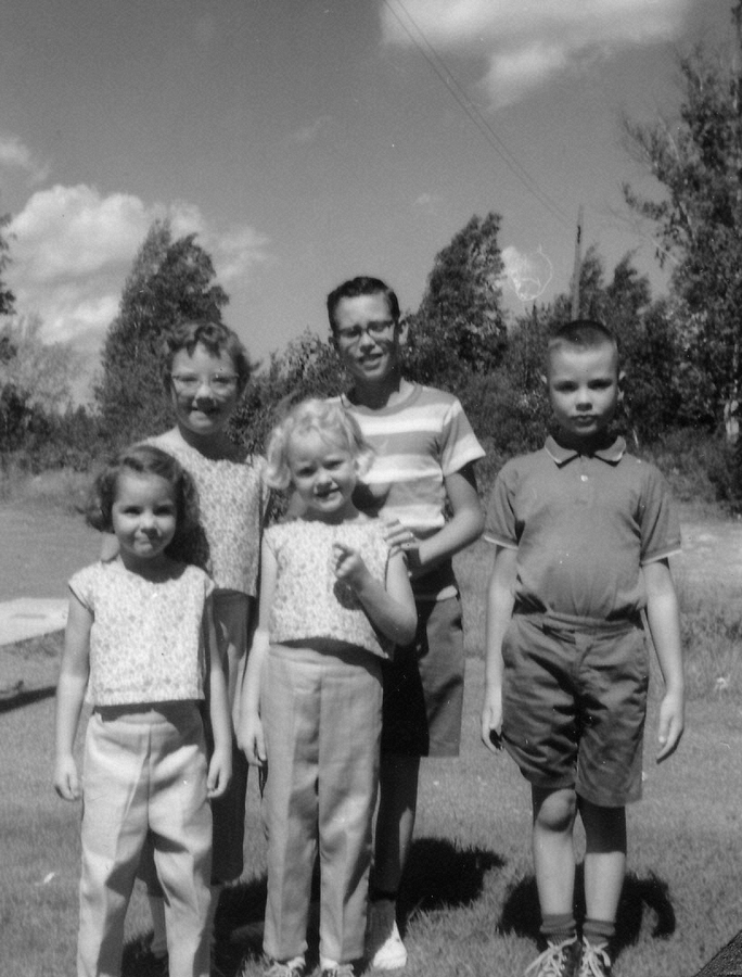 1964-09 2 The Wagers - (f) Tracey, Jans & Matt; (r) Deidra & Bob Jr.jpg