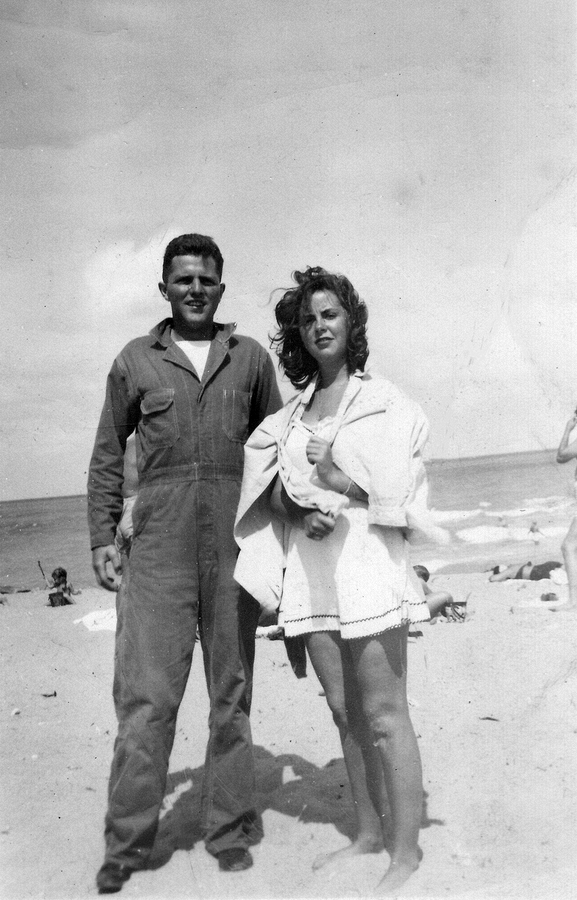 1945-03 Pete & sister Mary Jane.jpg