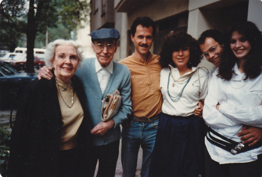 1987-03 Rosalie, Jose and family.jpg