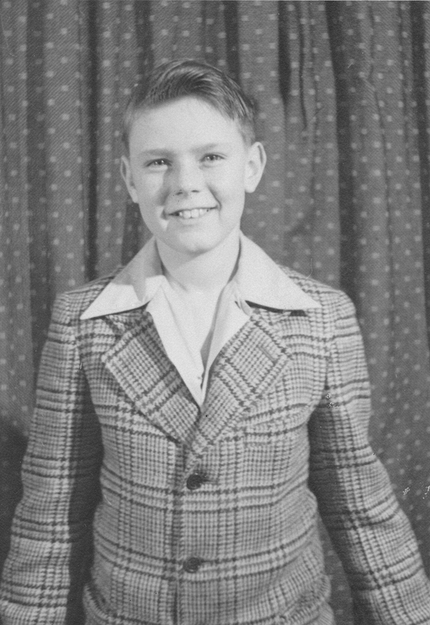 -20 1947-04-20 Albert 'Jigger' Booth Jr.jpg