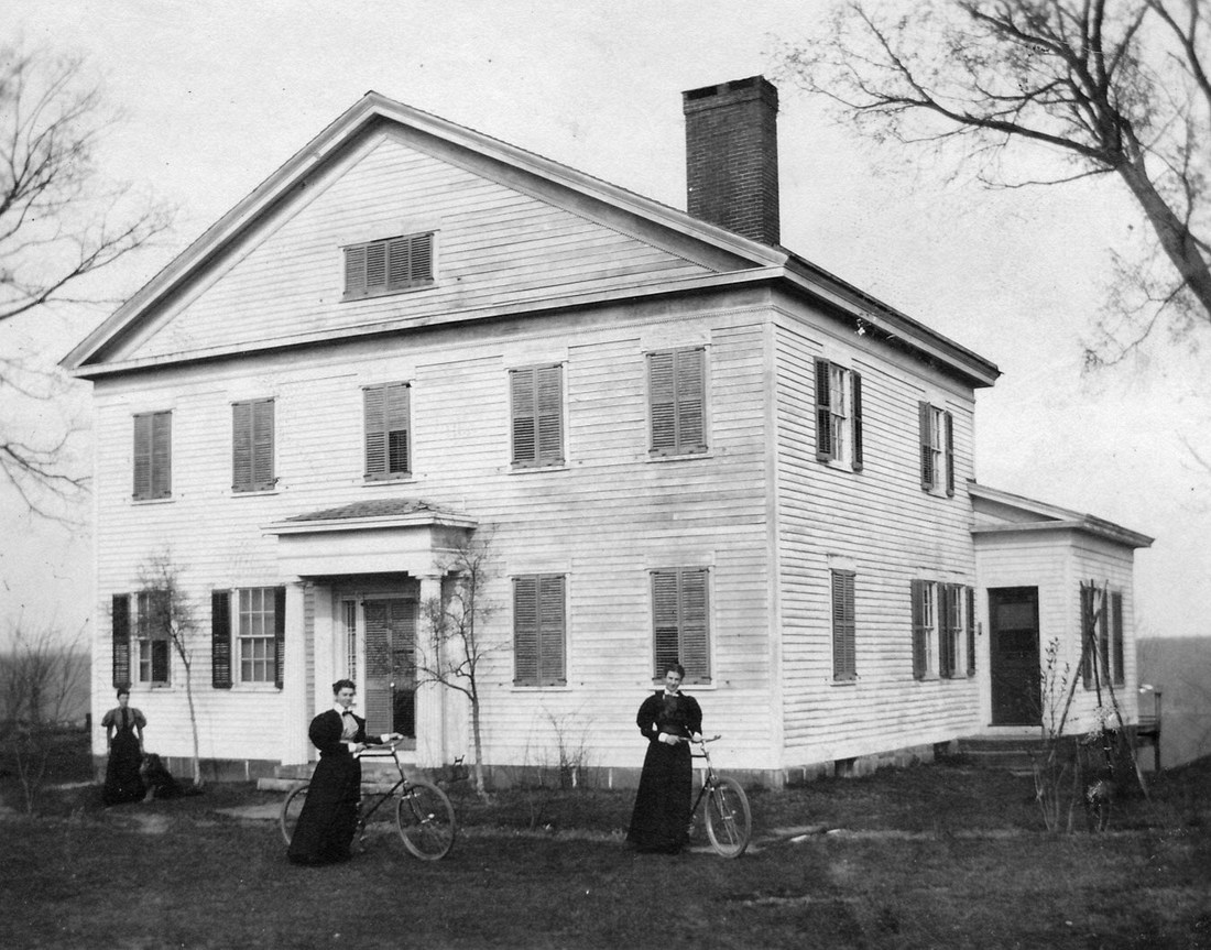 1900~ House of the Hezekiah Thomas, Frederick Perry & Burt Nettleton Families, as it looked in 1840, Bethany CT.jpg