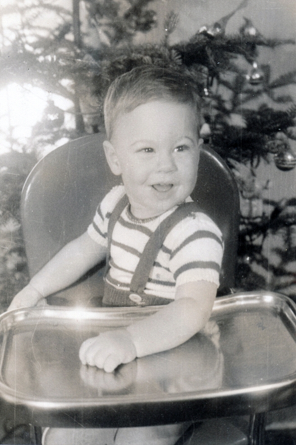 1950-12-25 1 John (1 year).jpg