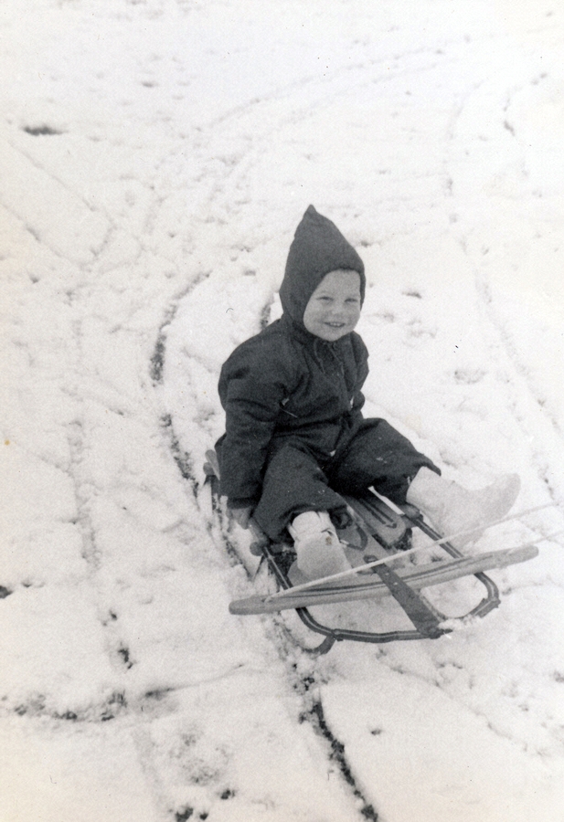 1951-10-31 John.jpg