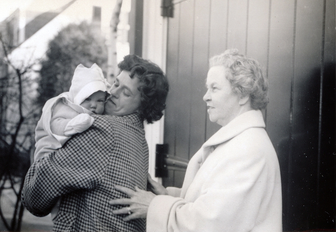 1954-03~ 01 Judy, Jinny & Doris.jpg