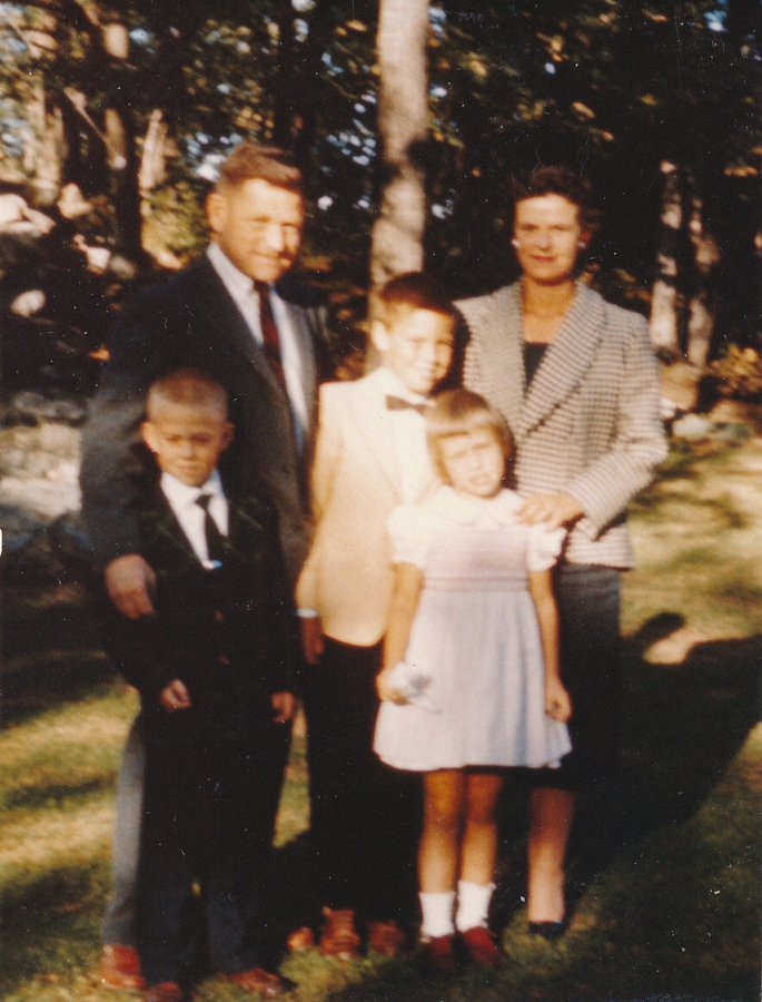 1959-04~ Carl (8), Jack, John (10), Judy (6) & Jinny, Weston MA.jpg