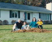 1992-10 Marshall, Sara (age 6), Charlie, Judy & Joshua (3.5) Schwartz.jpg