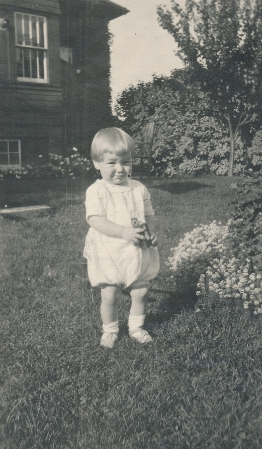 1922-09~ Jack (2 years), Toronto ON.jpg