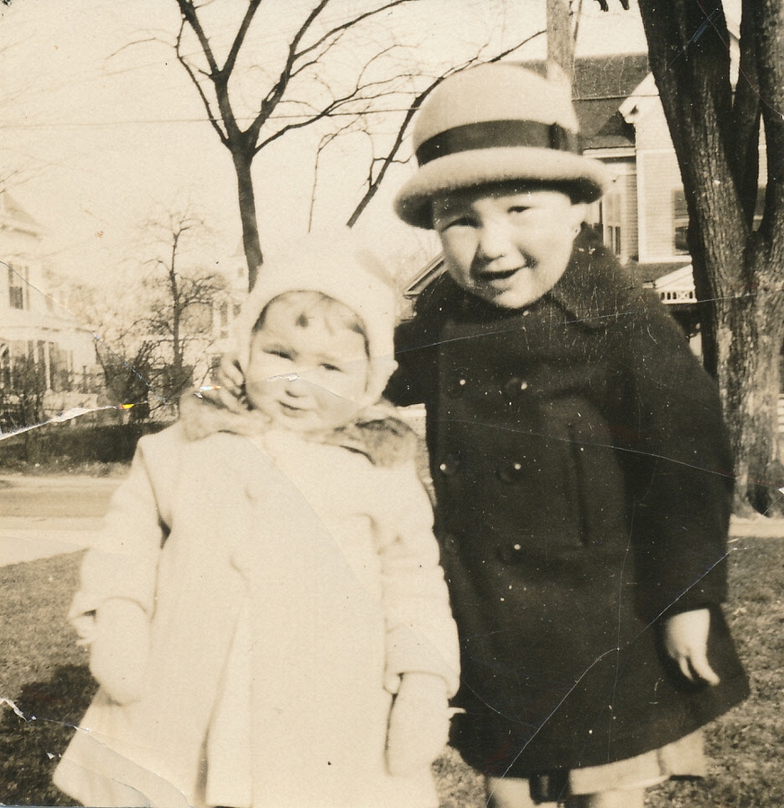 1925-04 1 Diane & Jack, South Weymouth MA.jpg