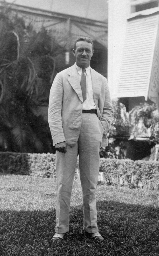 1935~ Ped.jpg