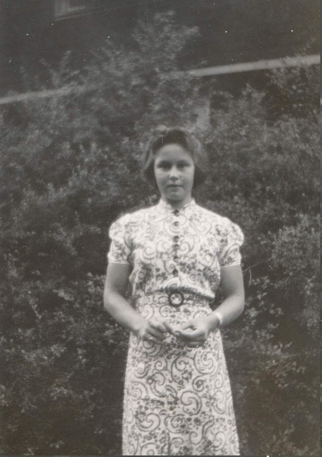 1937 5 Diane.jpg