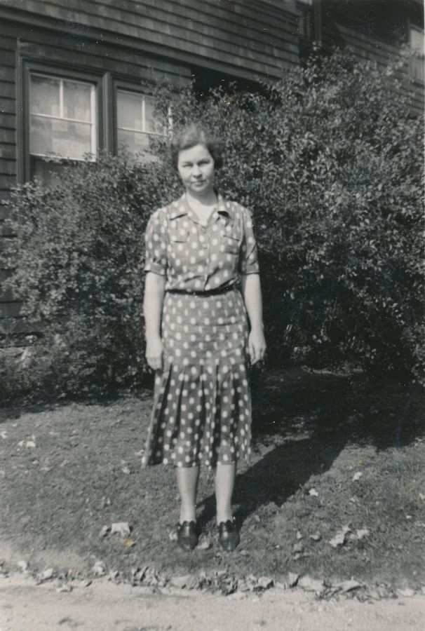 1938 Doris, Croton St, Wellesley MA.jpg