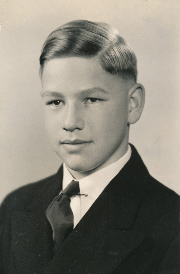 1938-06-10 Jack Perry, Wellesley HS graduation.jpg