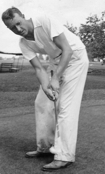1940~ Ped Perry.jpg