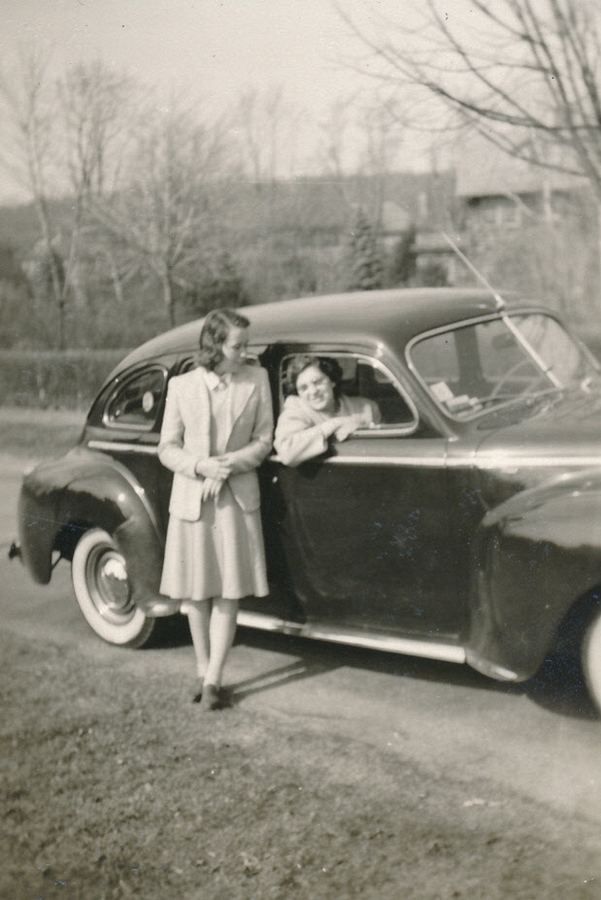 1942-03~ Crow & Edie.jpg