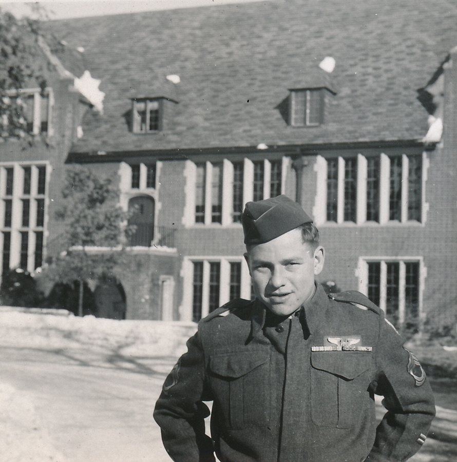 1945-01 8 TSgt Jack.jpg