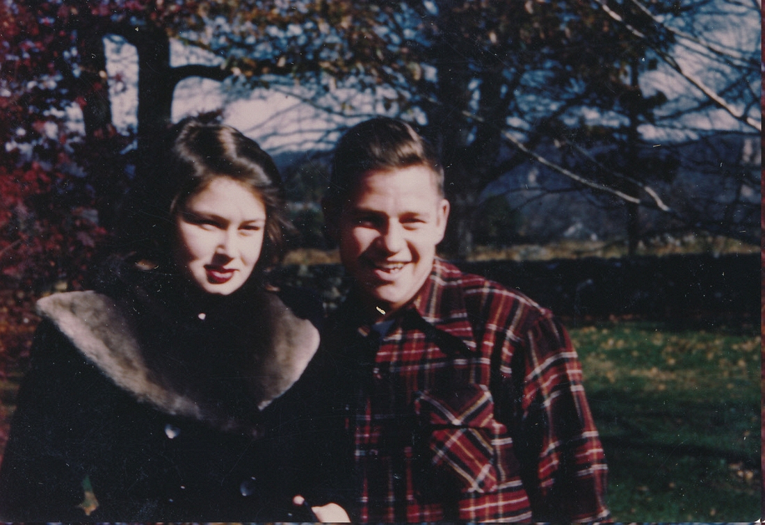 1945-10-28 4 Diane & Jack Perry.jpg