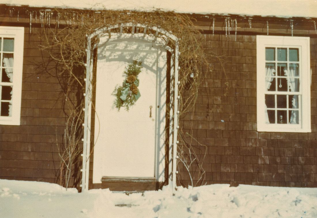 1954~ 2 Front view, Perry house, Weare NH.jpg