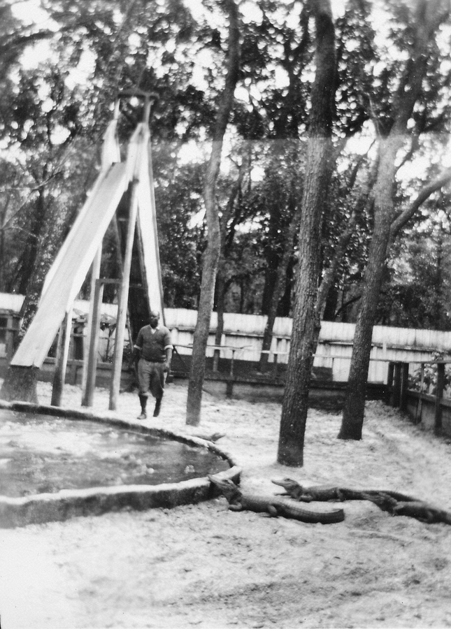 1937-02 3 St Augustine FL.jpg