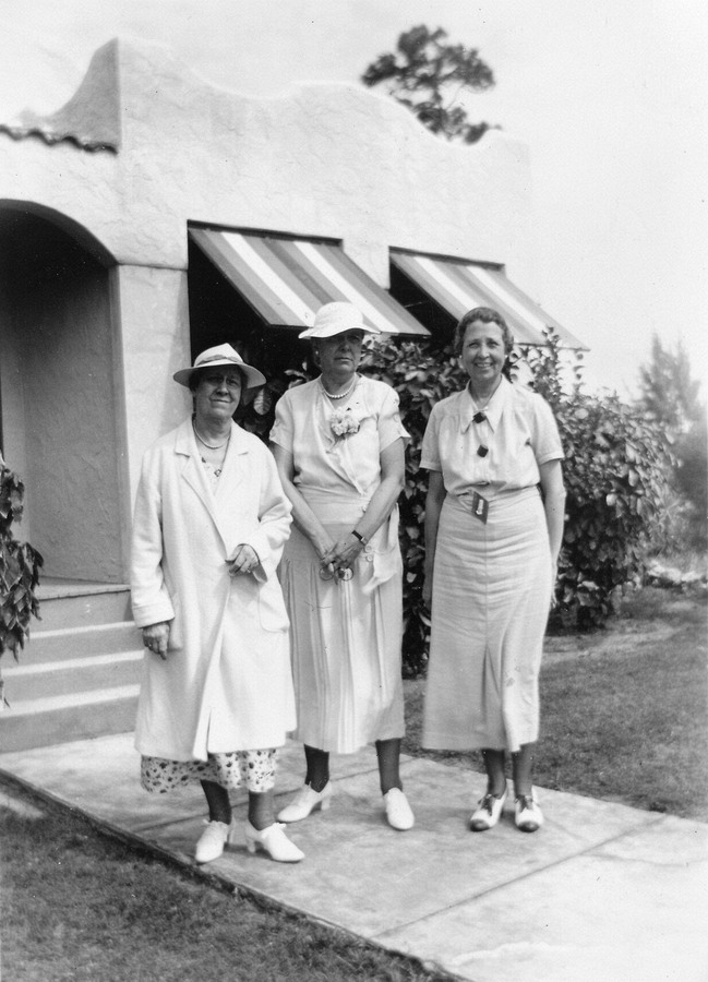 1937-02 Katie Johnson, Nina & Jessie Williams.jpg