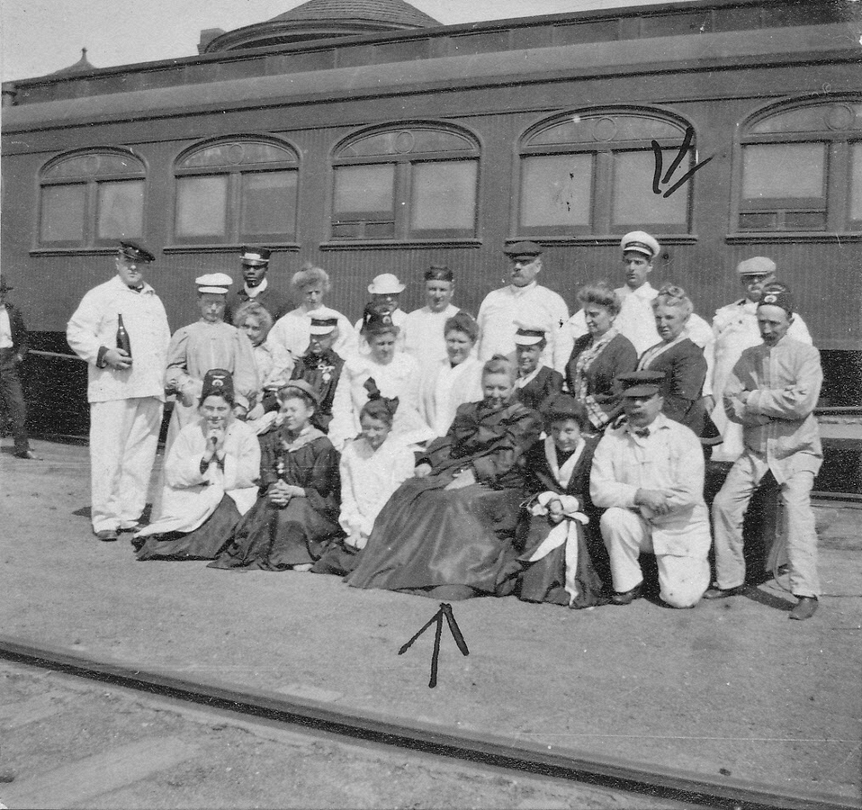 1898 Mrs Horace Burt Perry & Harry L Perry, California Trip.jpg