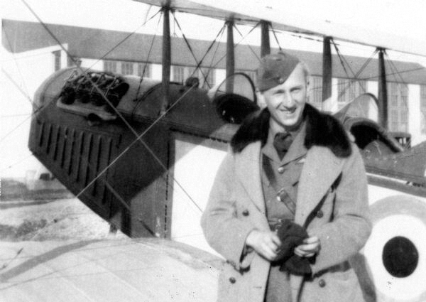 1918-02 Captain Vernon Castle, a few days before his death in a crash, Fort Worth TX.jpg