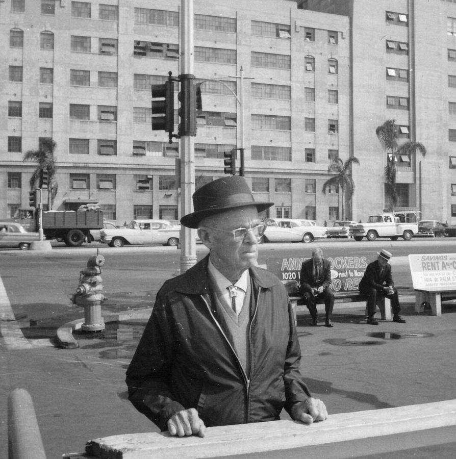1962-09 3 Uncle Arnold, San Diego CA.jpg