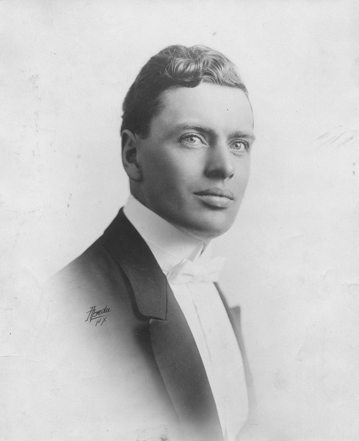 1913~ Leander Perkins 'Lee' Woodbury Jr (31 yr).jpg