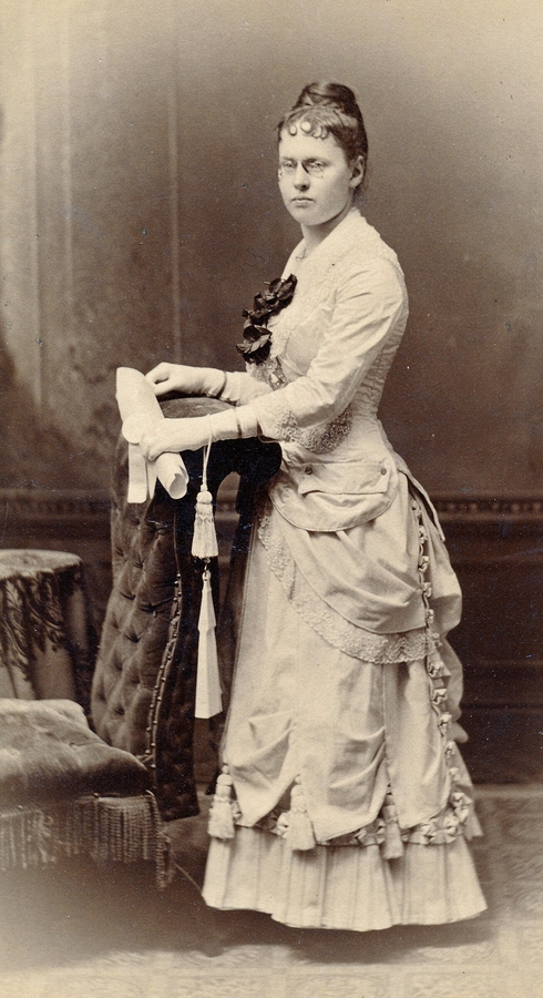 1882-06 Florence Ostrum [230].jpg