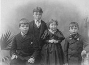 1897~ Arnold, Lee, Doris & Alwyn Woodbury.jpg