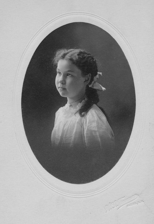 1907 Doris Woodbury (13 yr).jpg