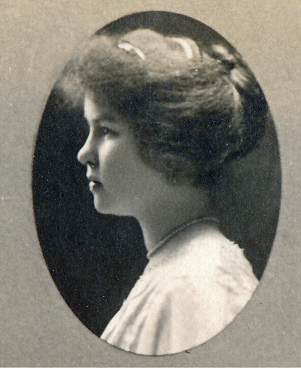 1913 1 Doris Ostrom Woodbury, Northampton HS graduation book.jpg