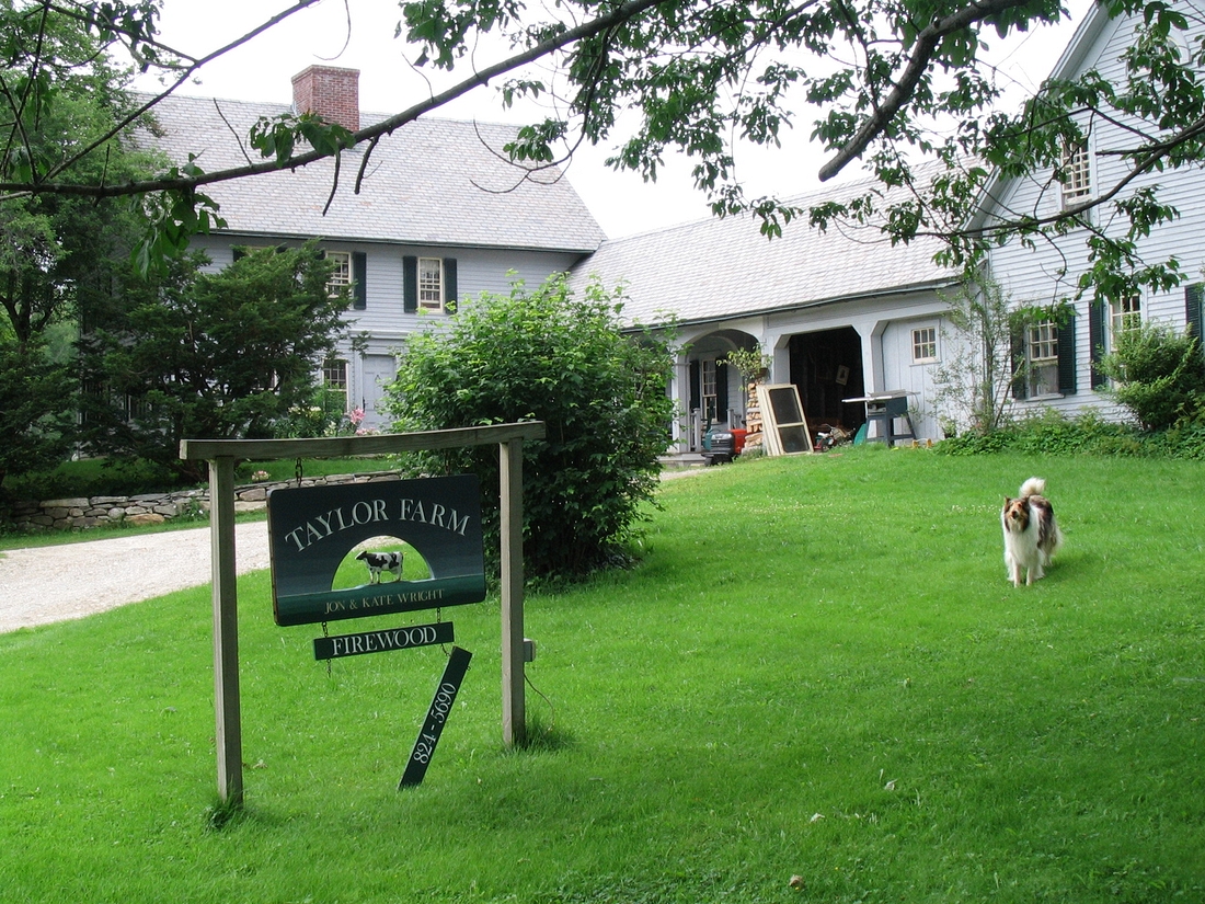 2004-07-26 4 Cheese Tour - Taylor Farm, VT.JPG