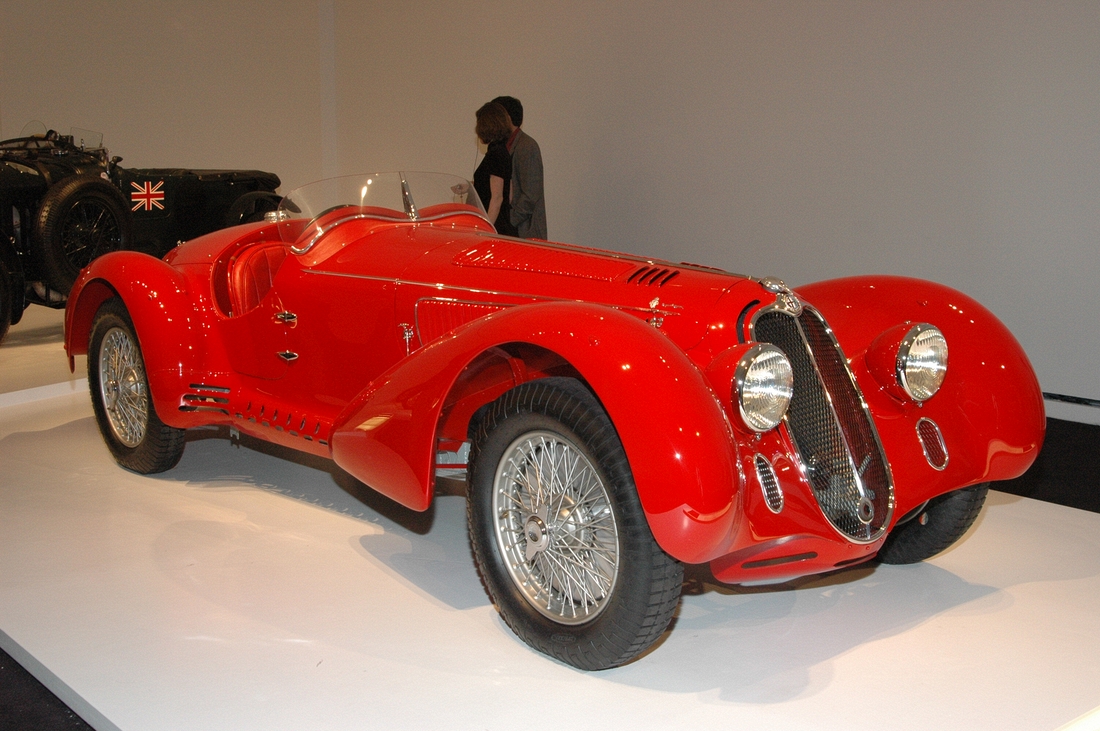 2005-03-19 1 Draper Party at MFA - wonderful auto show.jpg