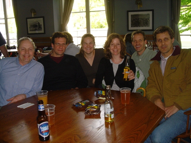 2005-05-19 1 Swimmers Pete, Paolo Boccazzi, Emily, Katharine, Adam & Phil.jpg