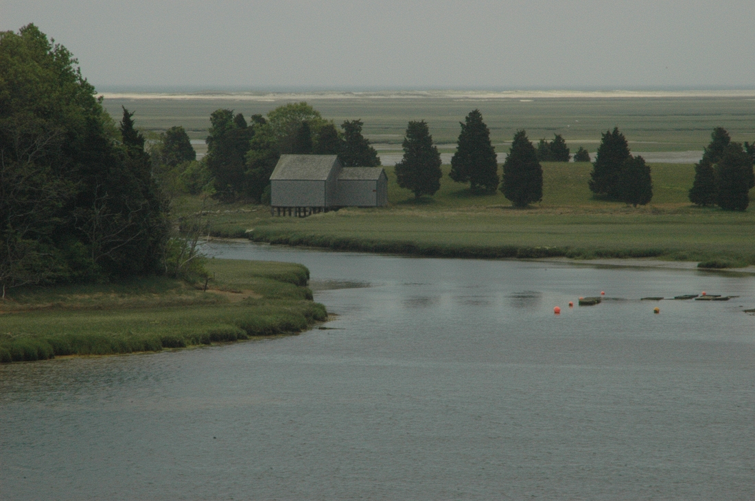 2005-06-10 Eastham, Salt Pond Visitors Center.JPG