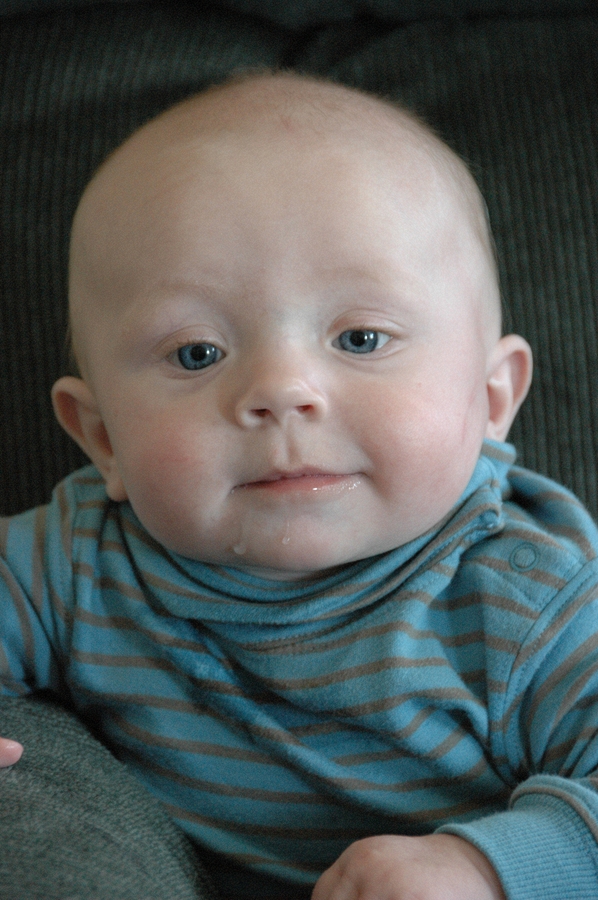 2006-10-27 Julian (neighbor in Rozzie).JPG