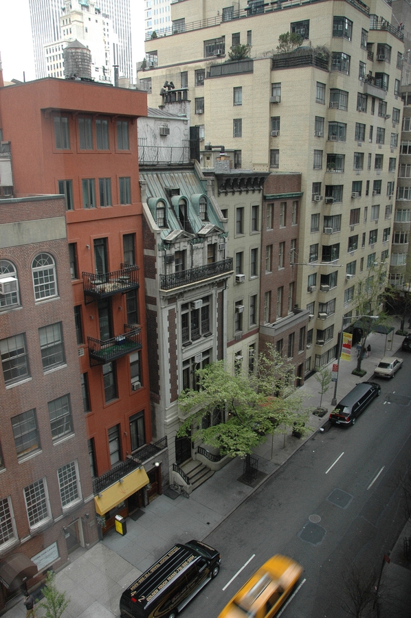 2007-04-28 5 view from MoMA NYC, with Christy and Peter.JPG