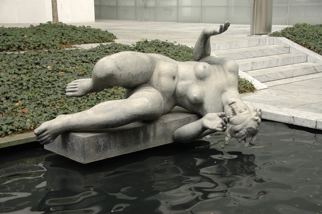 2007-04-28 8 The River, lead, Aristide Maillol, MoMA NYC.JPG