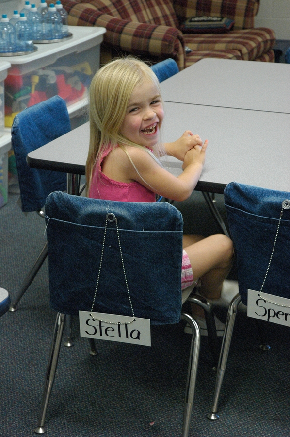 2007-07-22 5 Stella, first day of school.JPG